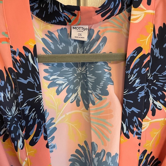 Mott50 Swim Coverup - Picture 3 of 3